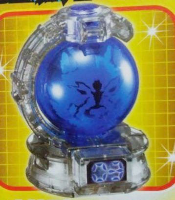 Exclusive Crystal - Clear 03 Wolf Kyutama Figurine for Super TV Kun's April Issue