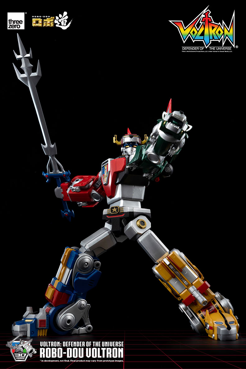 ROBO-DOU Voltron: Defender of the Universe with Enhanced Articulation