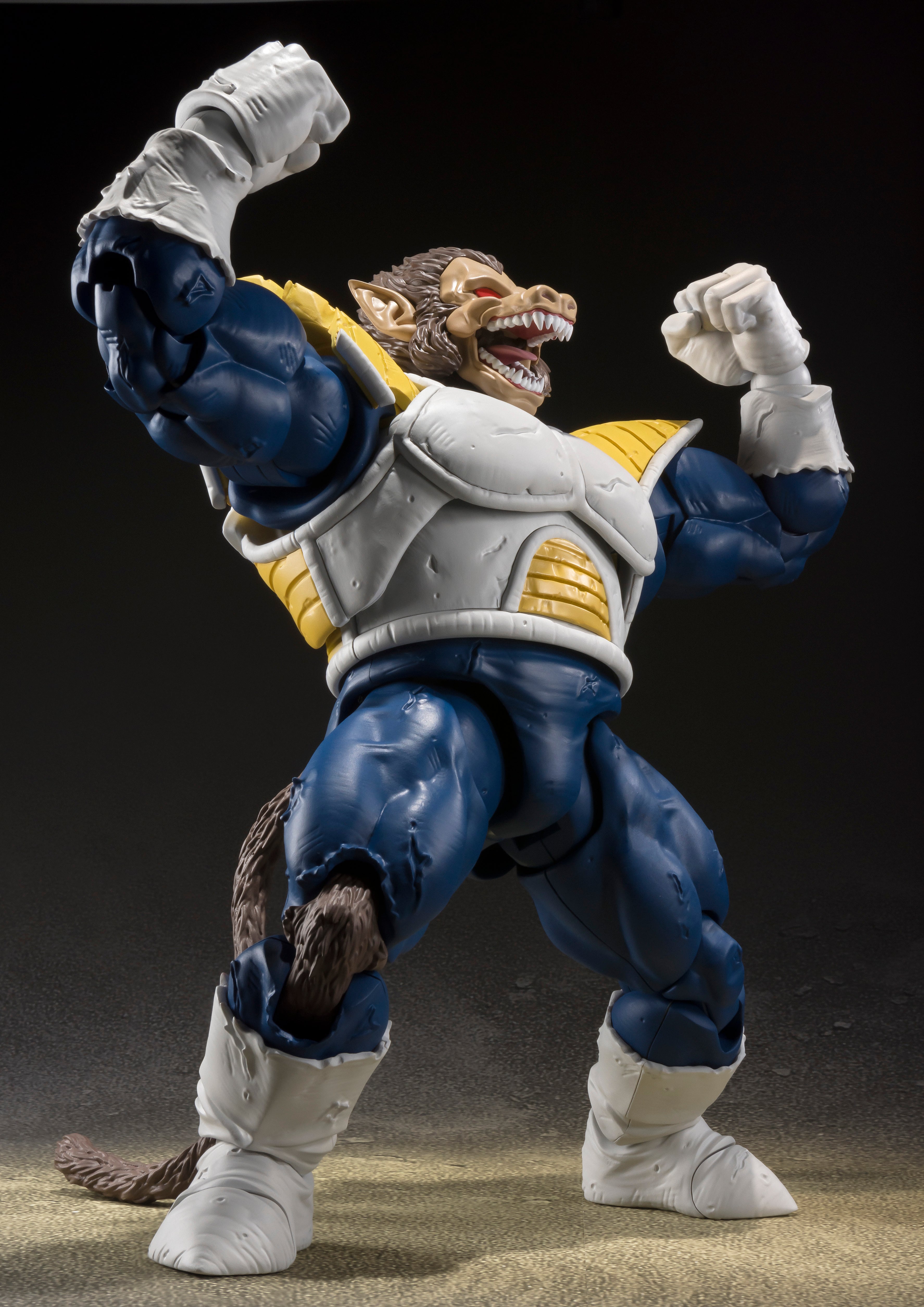 S.H. Figuarts Poseable Great Ape Vegeta Figure