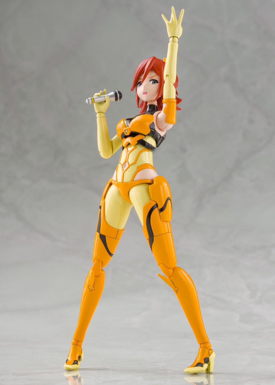 Aoshima V.F.G. Macross Delta VF-31J Siegfried Kaname Buccaneer Color-Molded Model Kit
