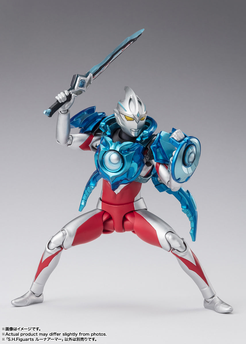 SH Figuarts Ultraman Arc's Exclusive Luna Armor Set