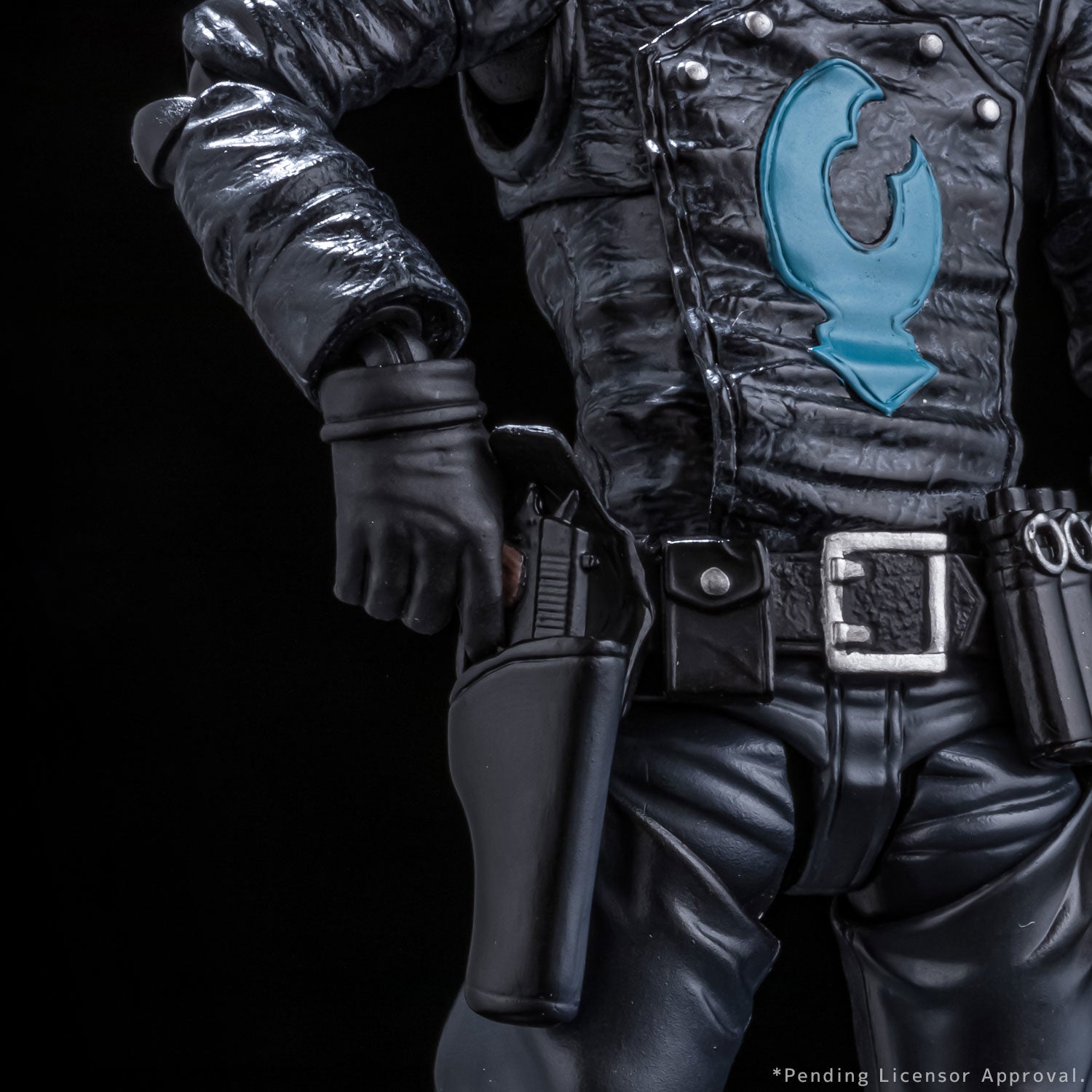 1/12 Scale Collectible Action Figure of Hellboy's Lobster Johnson, a Legendary Superhero from Mike Mignola's Work