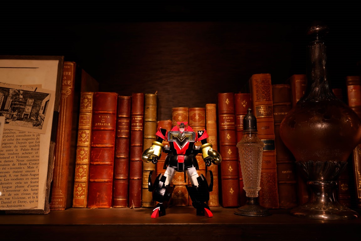 Bandai Chogokin Super Transformable Mickey Mouse Figure Designed by Renowned Mechanical Designer Kunio Okawara