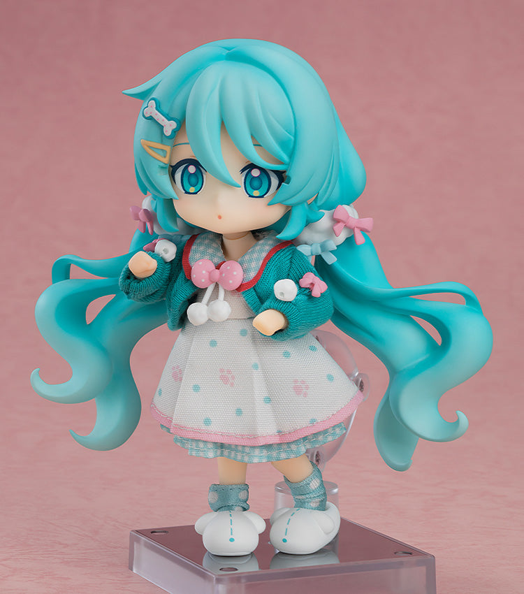 Pre - order Nendoroid Collectible Figure of Hatsune Miku in a Stylish Loungewear Outfit Version