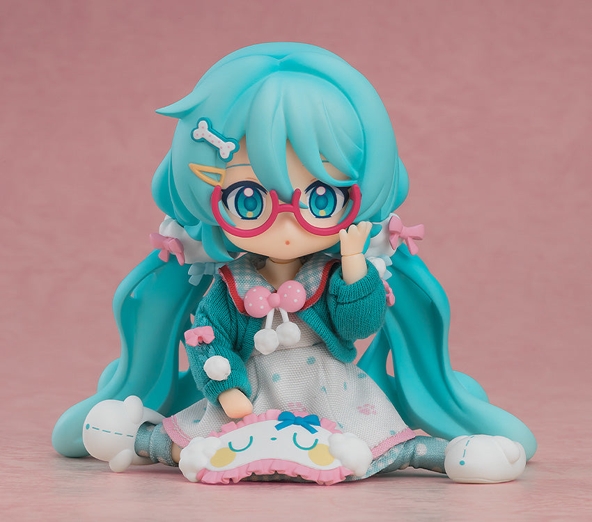 Pre - order Nendoroid Collectible Figure of Hatsune Miku in a Stylish Loungewear Outfit Version