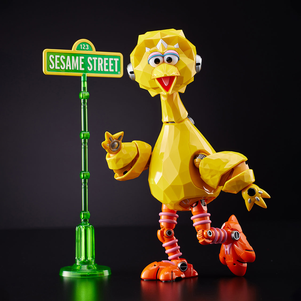 PREORDER: CARBOTIX Lifelike Big Bird from Sesame Street