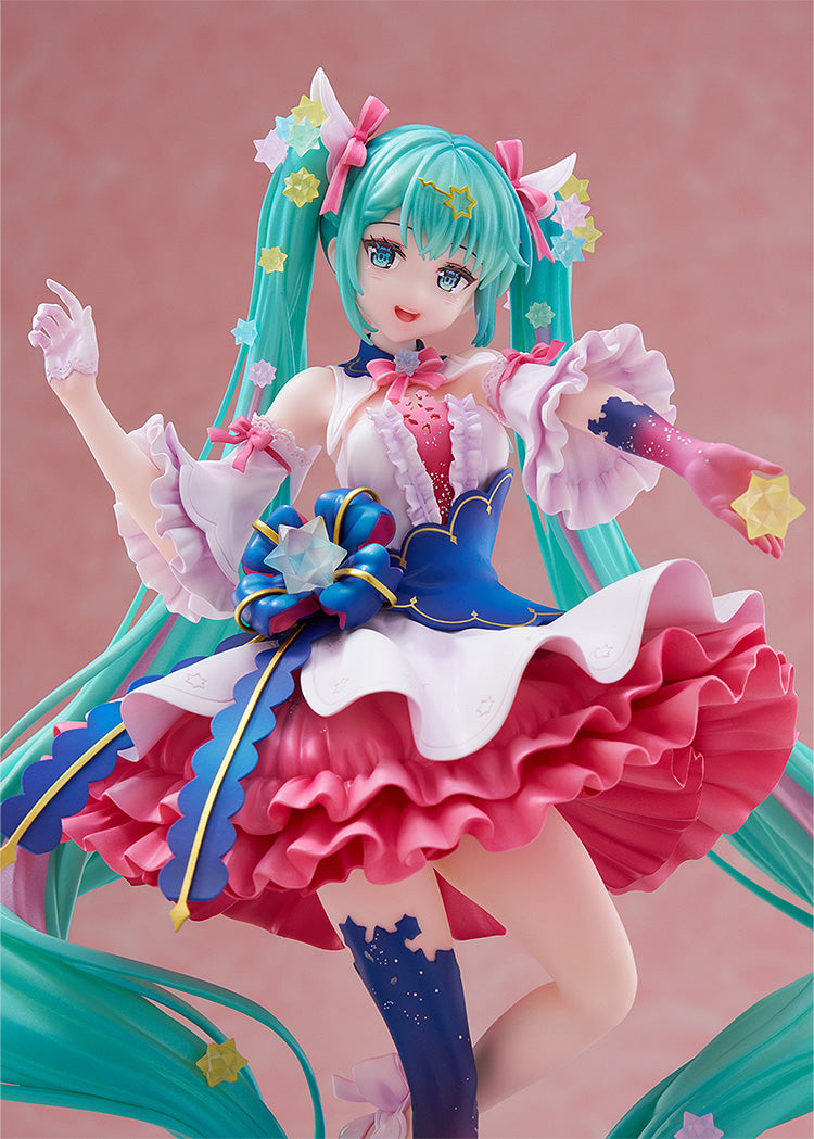 Preorder Hatsune Miku: Rosuuri Ver. 1/7 Scale Figure from Creators Collection