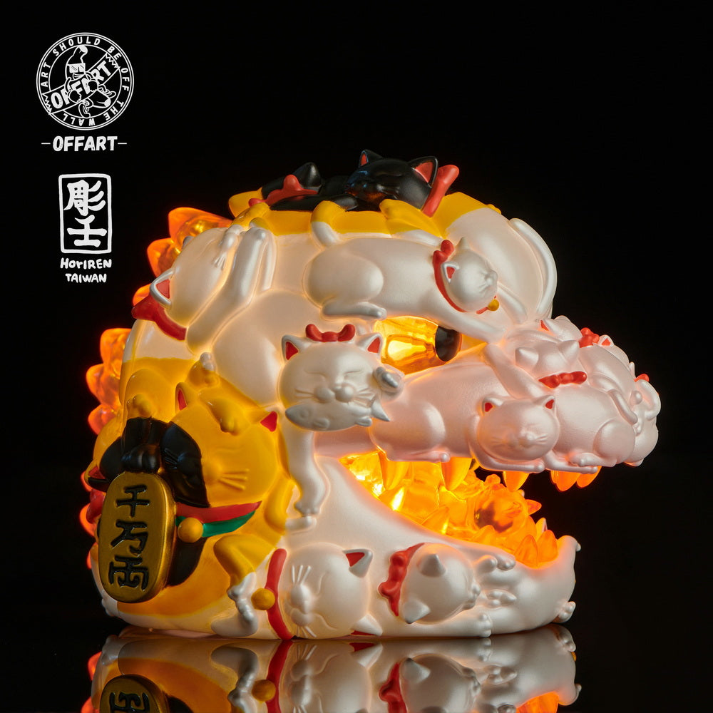 Pre - order Hundred Cats Red Lotus Lucky Mini Edition 5 - inch Vinyl Figure