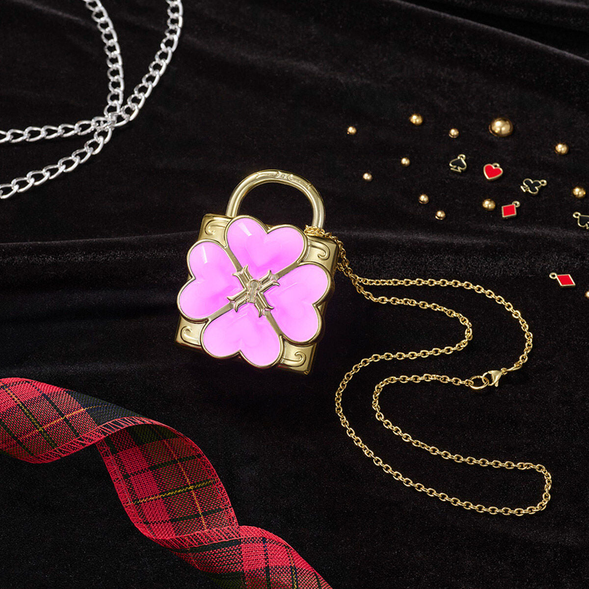 Special Commemorative Shugo Chara! Amu's Gold - Plated Humpty Lock
