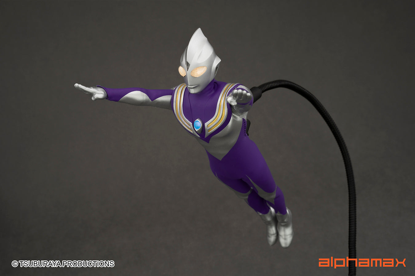 Alphamax 6.5-inch Poseable Ultraman Tiga Sky Type Action Figure
