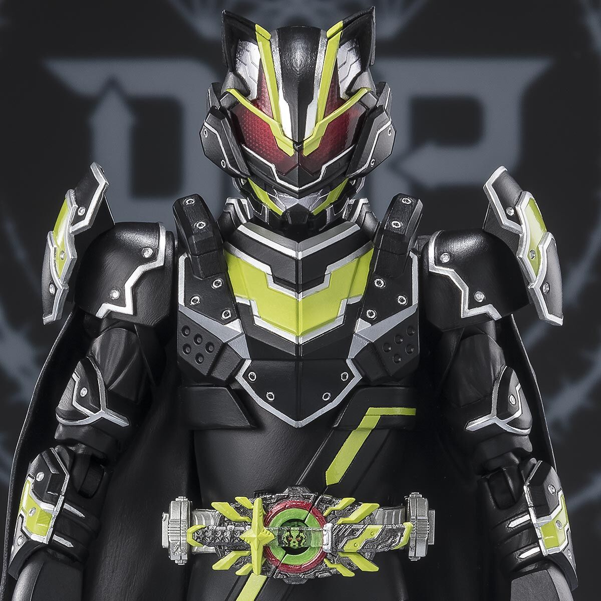 SH Figuarts Highly Detailed Kamen Rider Tycoon Bujin Sword Action Figure