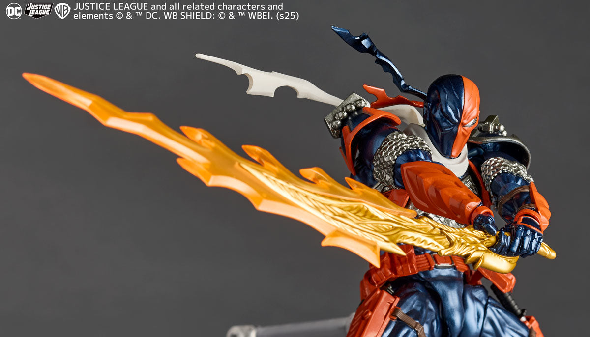 Revoltech Amazing Yamaguchi Upgraded Version 1.5 Deathstroke Action Figure