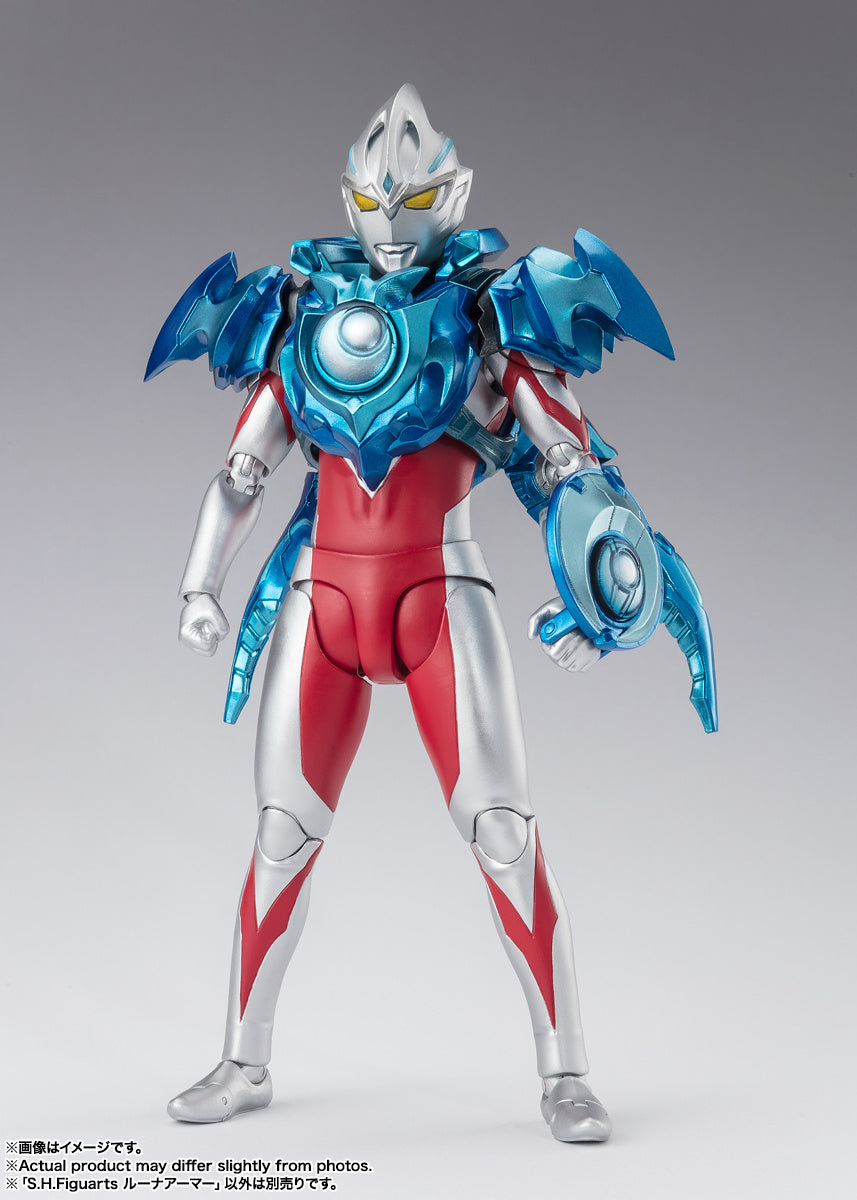 SH Figuarts Ultraman Arc's Exclusive Luna Armor Set