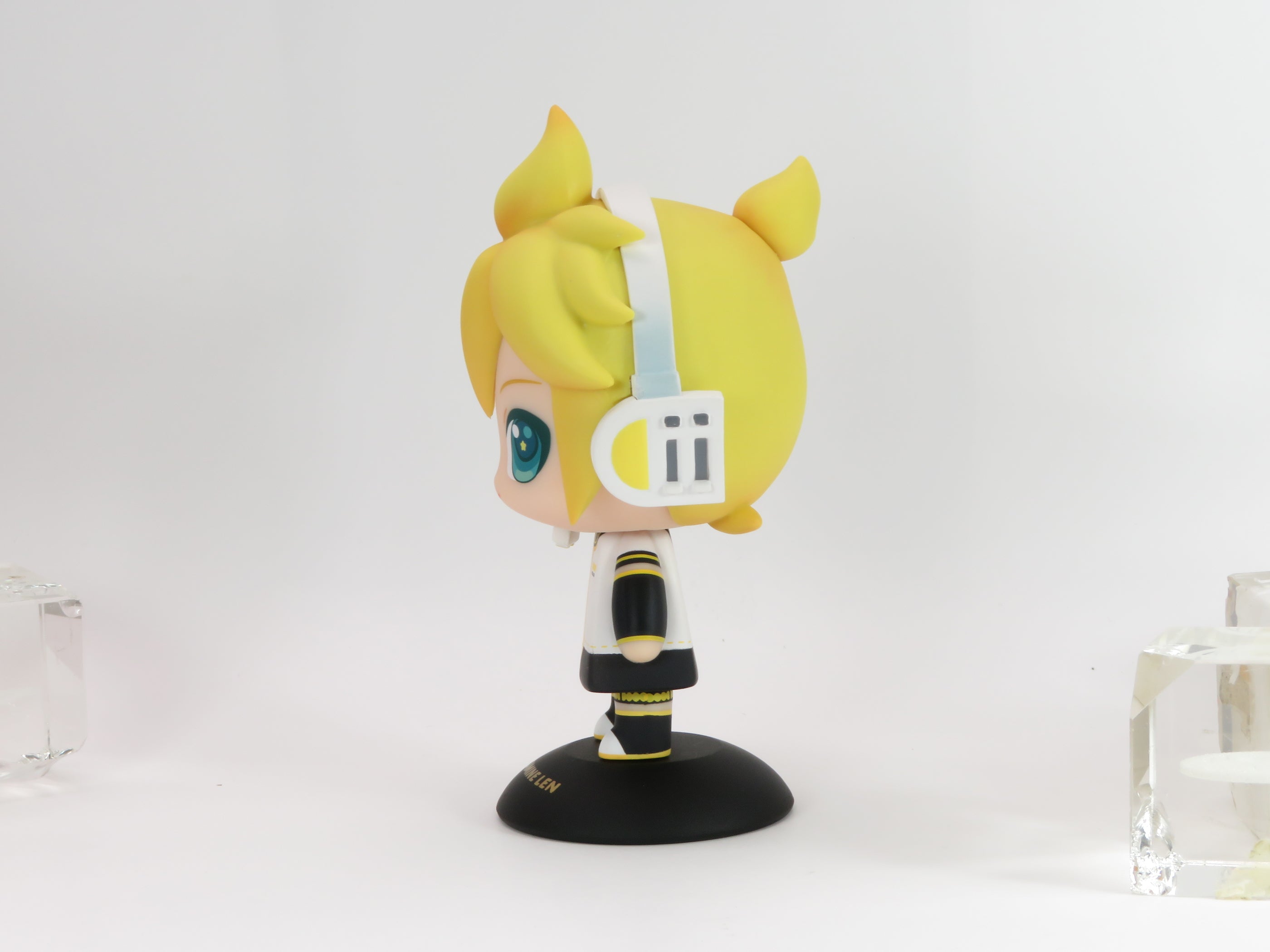 Pre - order: Yurayura Head Series Collectible Figure of Hatsune Miku Ren