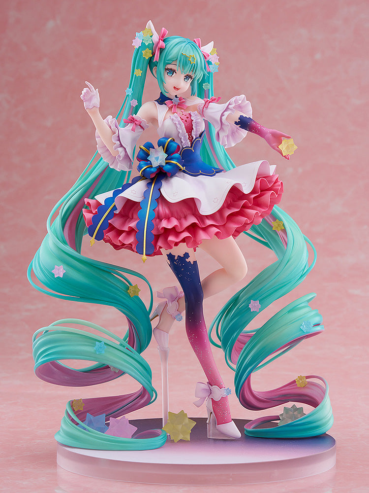 Preorder Hatsune Miku: Rosuuri Ver. 1/7 Scale Figure from Creators Collection