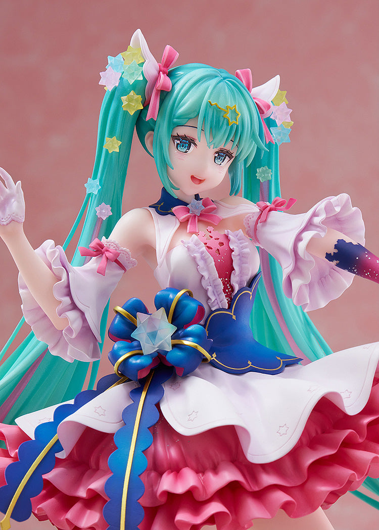 Preorder Hatsune Miku: Rosuuri Ver. 1/7 Scale Figure from Creators Collection