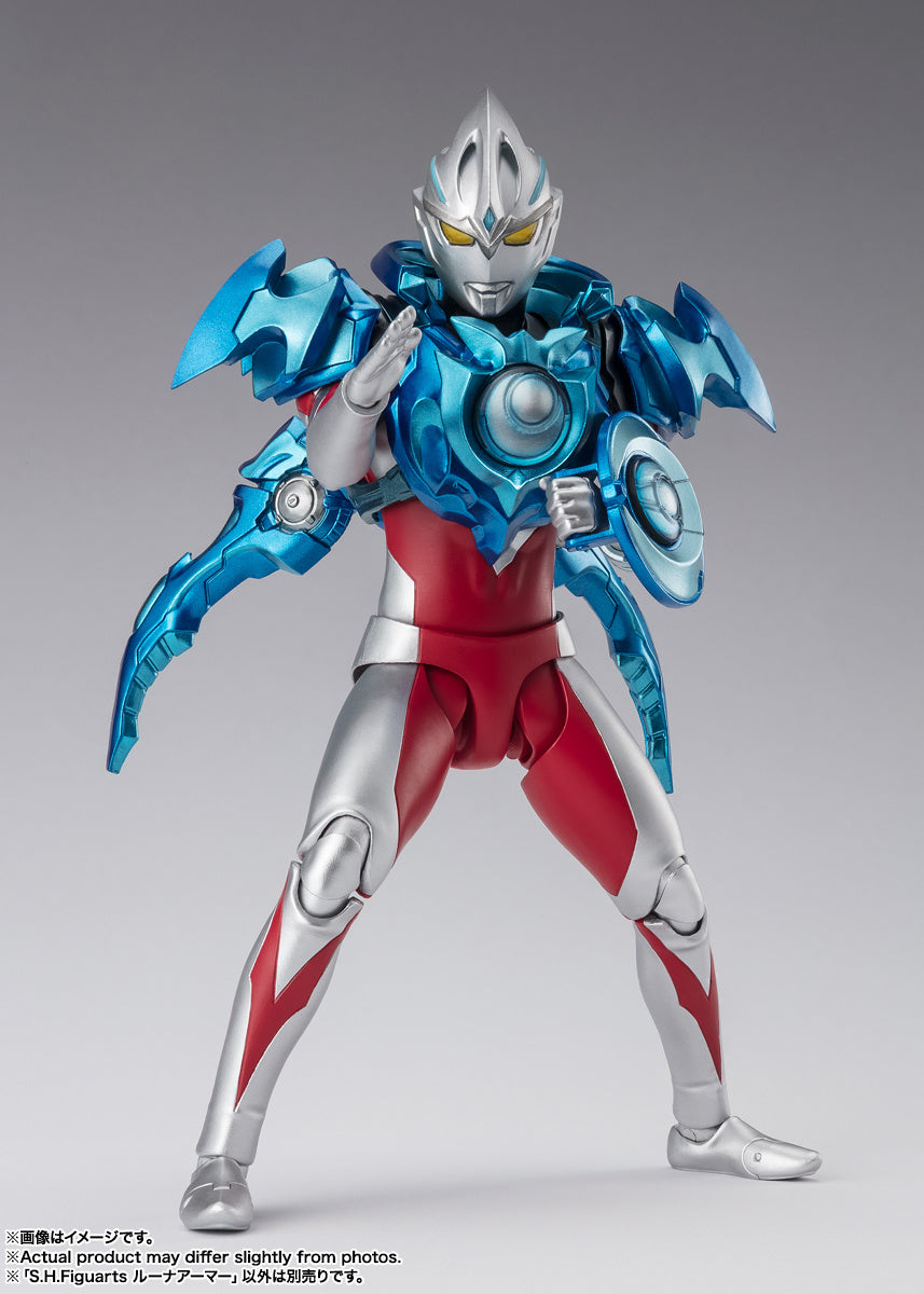 SH Figuarts Ultraman Arc's Exclusive Luna Armor Set