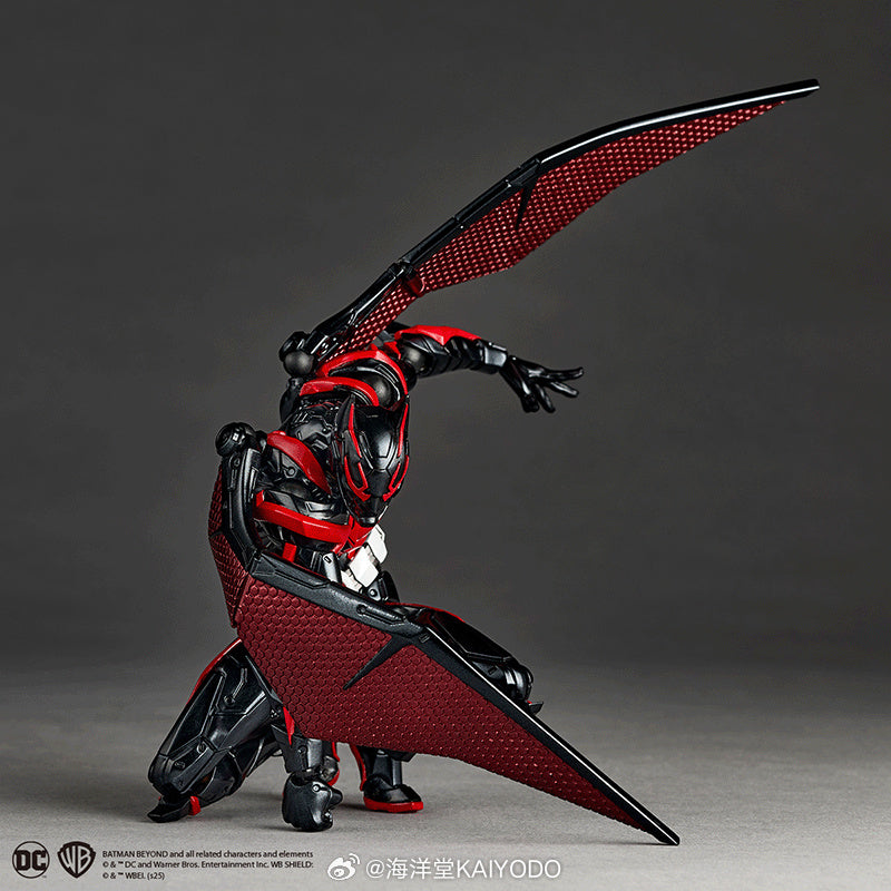 Pre - order: Revoltech Yamaguchi Futuristic Batman Beyond Action Figure