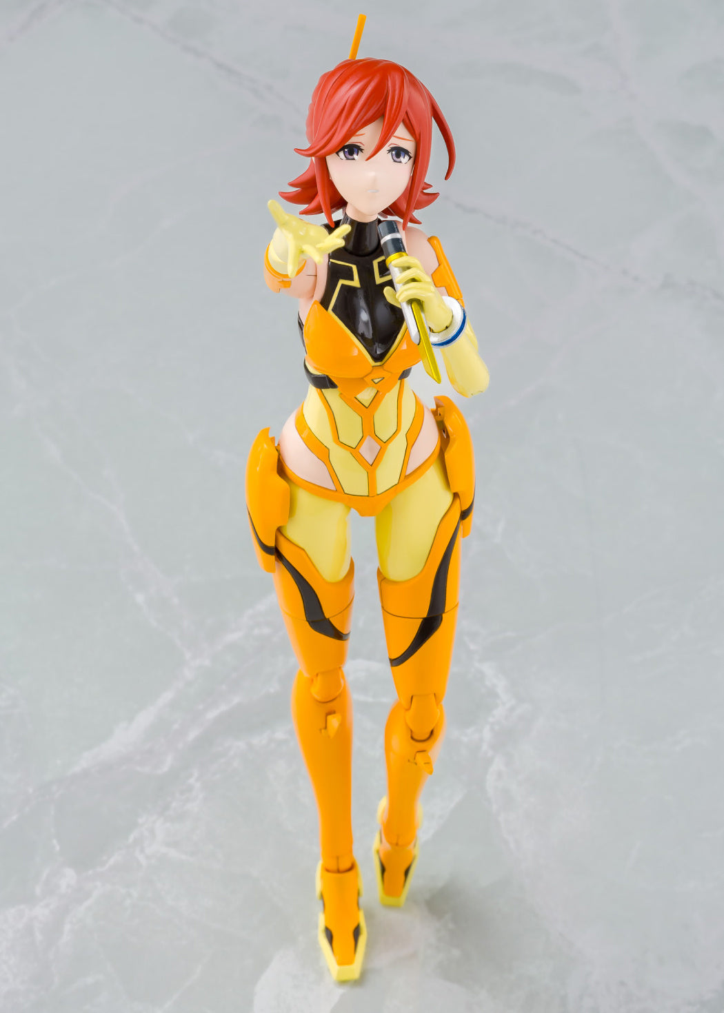 Aoshima V.F.G. Macross Delta VF-31J Siegfried Kaname Buccaneer Color-Molded Model Kit
