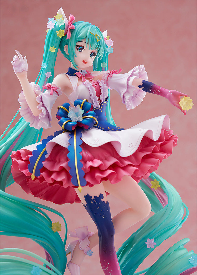 Preorder Hatsune Miku: Rosuuri Ver. 1/7 Scale Figure from Creators Collection